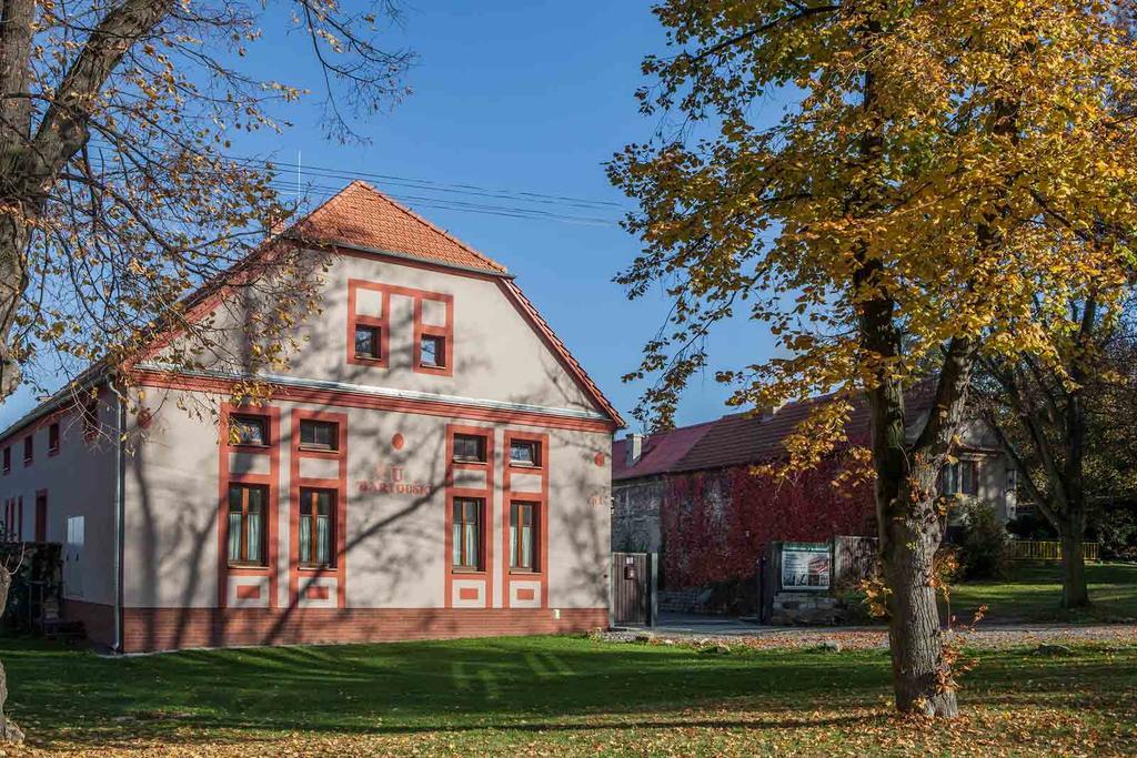 Agropenzion U Bartousku Malikovice ภายนอก รูปภาพ